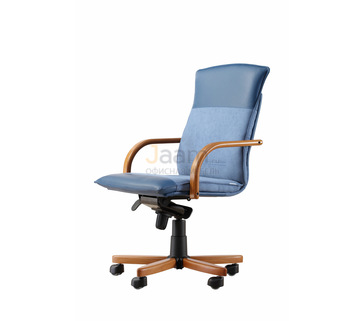 Кресло для руководителя Берлин/Д Кожа нестандартная/база дерево