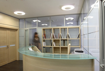 Стойка ресепшн Luna